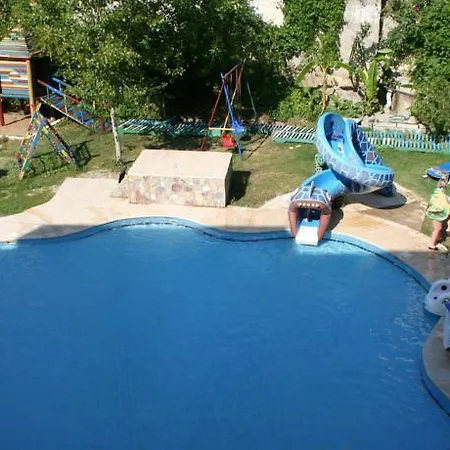 Club&hotel 3* Side