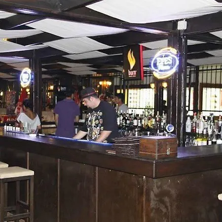 Hotel Club Side